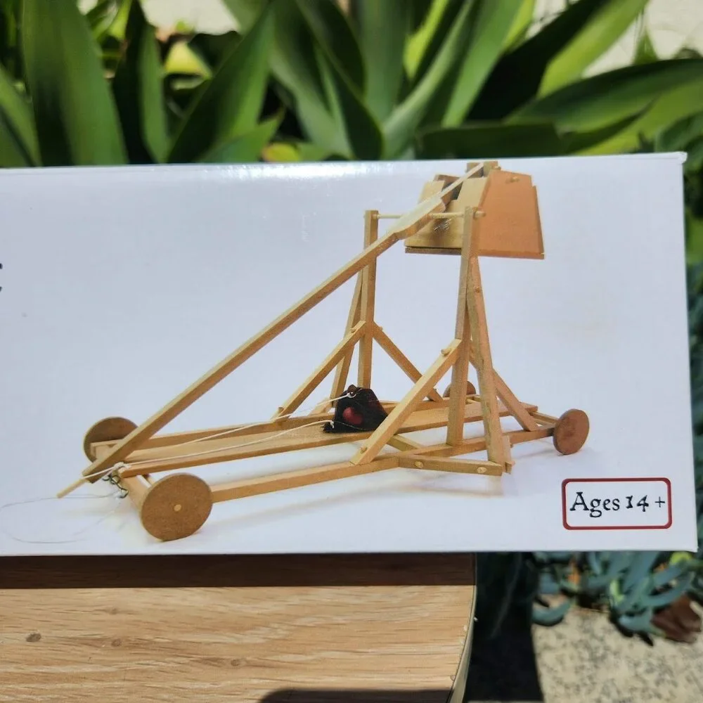 NEW Pathfinders Medieval Trebuchet Siege Engine Catapult Building Set Kit Craft